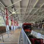 Wakayama - Cable train going down