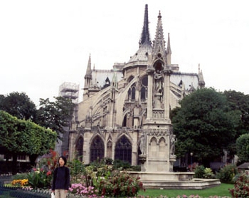 France-Paris-NotreDame3