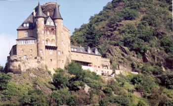 Germany-RhineRiverValleyCastle2