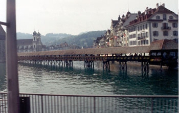 Switzerland-Luzern-OldestBridge